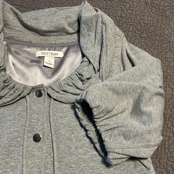 Adorable, super comfy jacket - Picture 6 of 7